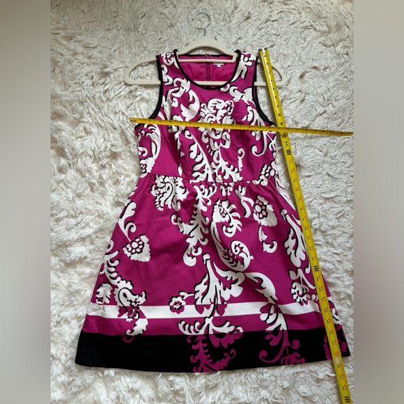 Crown and Ivy petite gorgeous dress - Picture 5 of 5